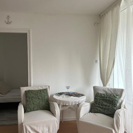 Keskeny Ut Apartman Apartment Balatonalmadi Exterior photo